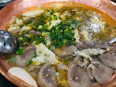 -朝伟清真铜瓢牛肉馆(三十年老·店)