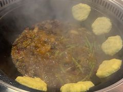 -哈尔滨烧烤·山河村铁锅炖(交大店)
