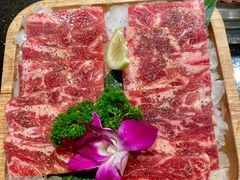 -韩烧牛中牛·甄选黑牛烤肉(黑金店)