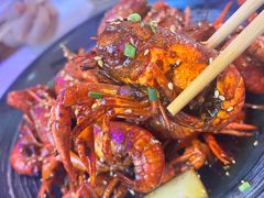 -肥肥虾庄·金牌油焖大虾(首义路店)