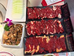 -三头牛·潮汕牛肉生蚝火锅 (夏湾店)
