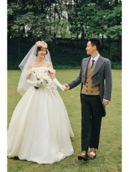 -樱花婚纱摄影