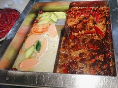 -二荆条·蜀鲜汇城市森林火锅