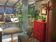 -HIGH FIVE哈福手工汉堡(桂林路店)