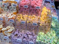 -盒马鲜生(莱蒙都会店)