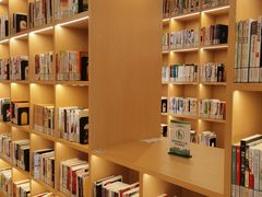 -漕河泾街道图书馆(漕河泾社区文化活动中心店)