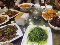 -神仙钵湘香土菜馆(光华路店)