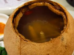原只椰皇虫草花炖老鸽汤-十二粤味·顺德菜·烧鹅点心(五四广场店)