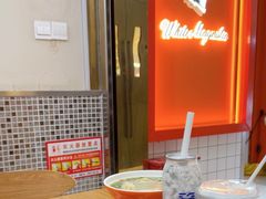 -白玉兰食品甜凤店(合生汇店)