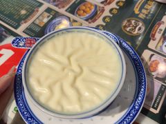 -广信牛奶甜品世家(台东店)