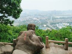 -灵岩山风景区