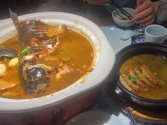 -卢大鲜鱼头捞饭(美利广场店)
