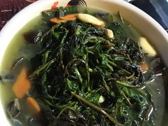 -刘姐啤酒鱼民族演艺餐厅(西街总店)