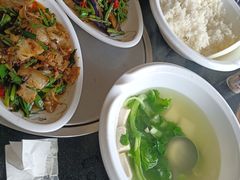 -八美镇邛崃土地坡饭店