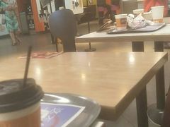 大堂-麦当劳(光新乐购店)