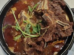 招牌酱牛骨-运气牛自助酱大骨火锅(南京东路店)