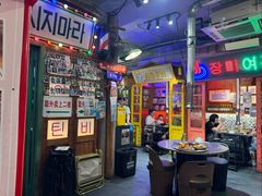 -釜山火炉·海鲜烤肉(紫藤路店)