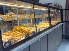 -Dough&Joe团憩(瑞虹天地月亮湾店)