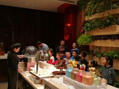 自助取餐区-嘉年华大酒店琴湾-自助餐厅
