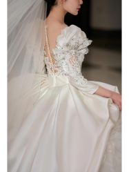 -欣薇婚纱(新源乐汇城店)