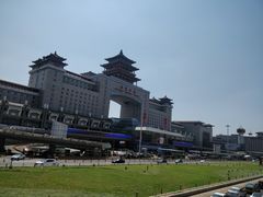 -星巴克(北京西站5号候车室)
