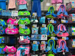 -迪卡侬(西华店)