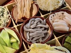 -赵美丽·重庆社区火锅·直营店(火车东站·中豪国际店)