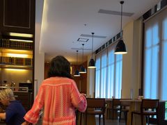 -亚龙湾希尔顿自助餐厅·海鲜·烧烤·沙滩BBQ·现场乐队