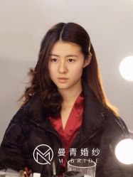 -曼青婚纱礼服馆