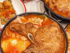 -肥汁米蘭香港米线(长宁来福士店)