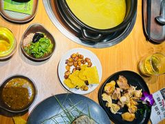 -一朵菌·野生菌探索家火锅(南亚店)