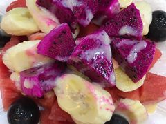 -覃记海鲜美食餐厅