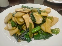 大蒜香干炒年糕-走马楼饭庄(慈城古县城店)