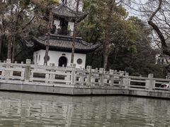 -汇龙潭