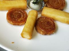 新派炸牛奶拼野鸡卷-味可道美食坊(福基路店)
