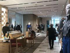 -路易·威登(香榭丽舍大道店)