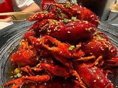-肥肥虾庄·金牌油焖大虾(杨园滨江时代walk店)