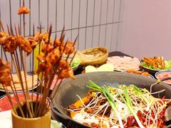 -四小区火锅·巷子里的重庆火锅(花照壁店)