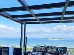 -瑰丽酒店·海吧·天际下午茶·现场DJ·天台酒吧