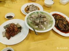 -荣生萝卜汤饭店