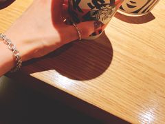-星巴克(静安嘉里中心B2店)