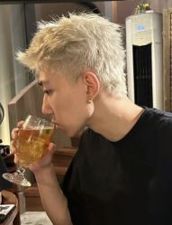 -丝语萱形象