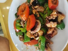 -鹏城人家海鲜酒家·23年老字号(较场尾店)