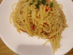 酸辣土豆丝-丰乐餐厅·始于1999·本地老字号