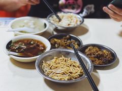 -炬龙牛肉店(新华店)