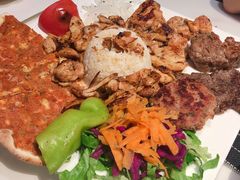 烤肉拼盘-伊斯坦布尔土耳其清真咖啡餐厅