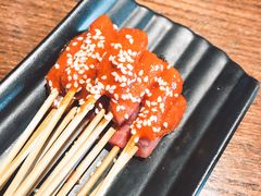 生吃牛肉小串-喝丢一只鞋辣炒海鲜小烧烤(三八广场店)