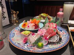 -铭牛烧肉·和牛海鲜自助(高新月牙湖店)