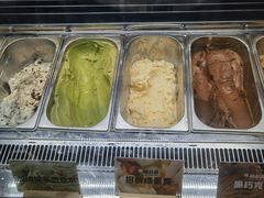 -极拉图·现制冰淇淋(大卫城店)