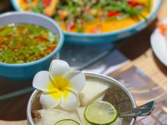 荔枝菠萝冰-傣家寨花园主题餐厅